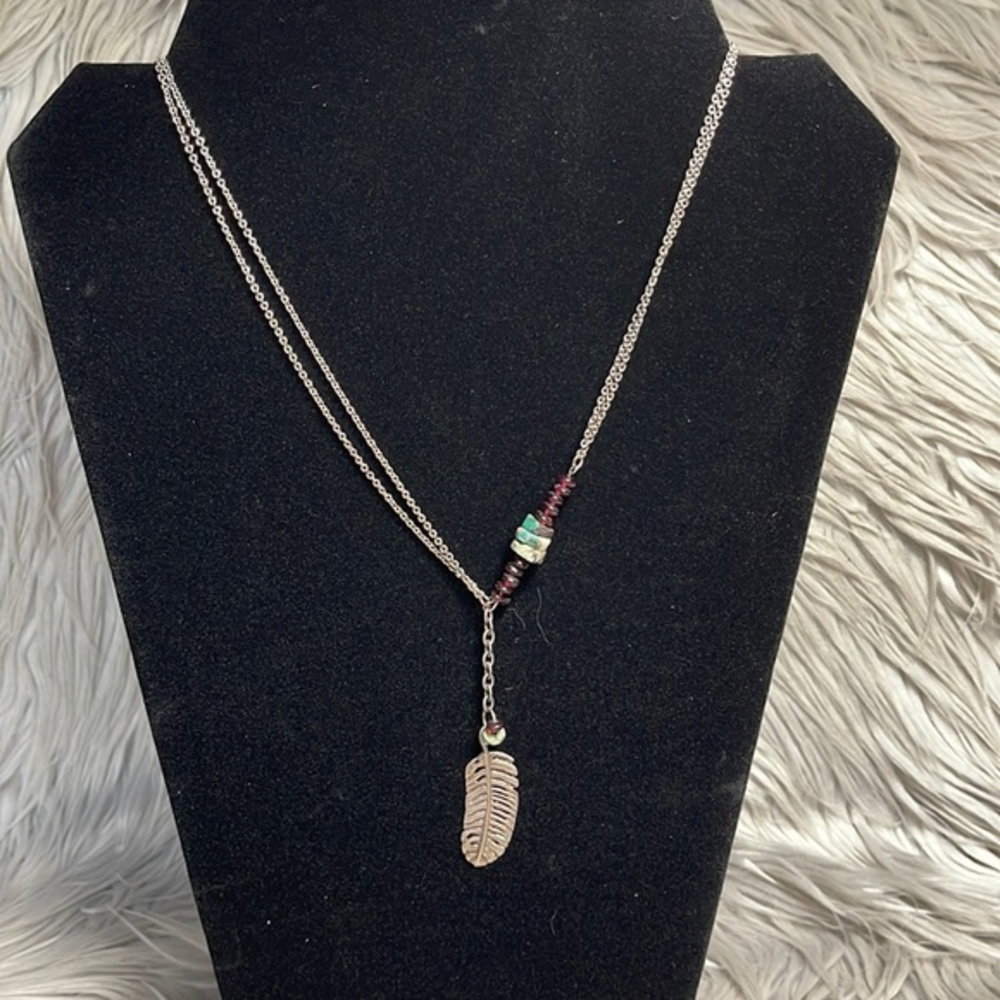 Vintage Silver Tone Feather with Stones Necklace‎